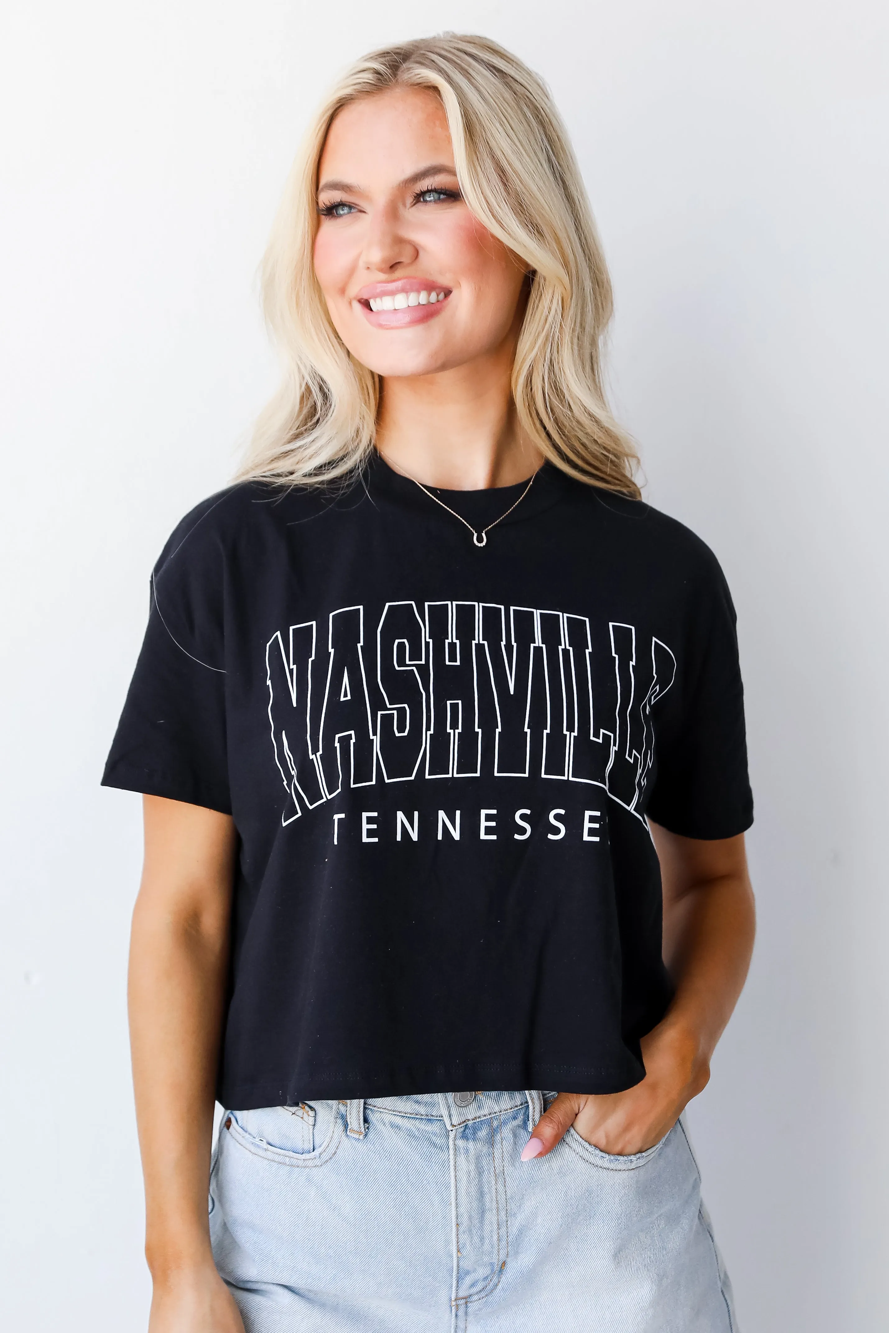 Black Nashville Tennessee Cropped Tee