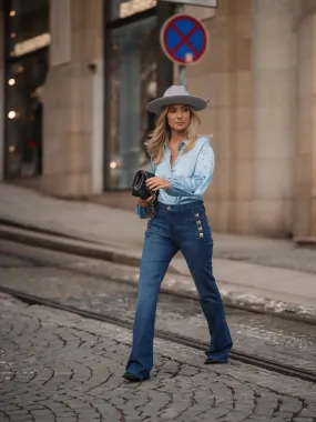 Calça Corte De Sino Com Rebites Personalizados - Scripta