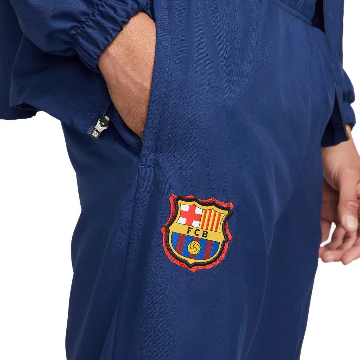 FC Barcelona training presentation Soccer tracksuit 2022 - Nike