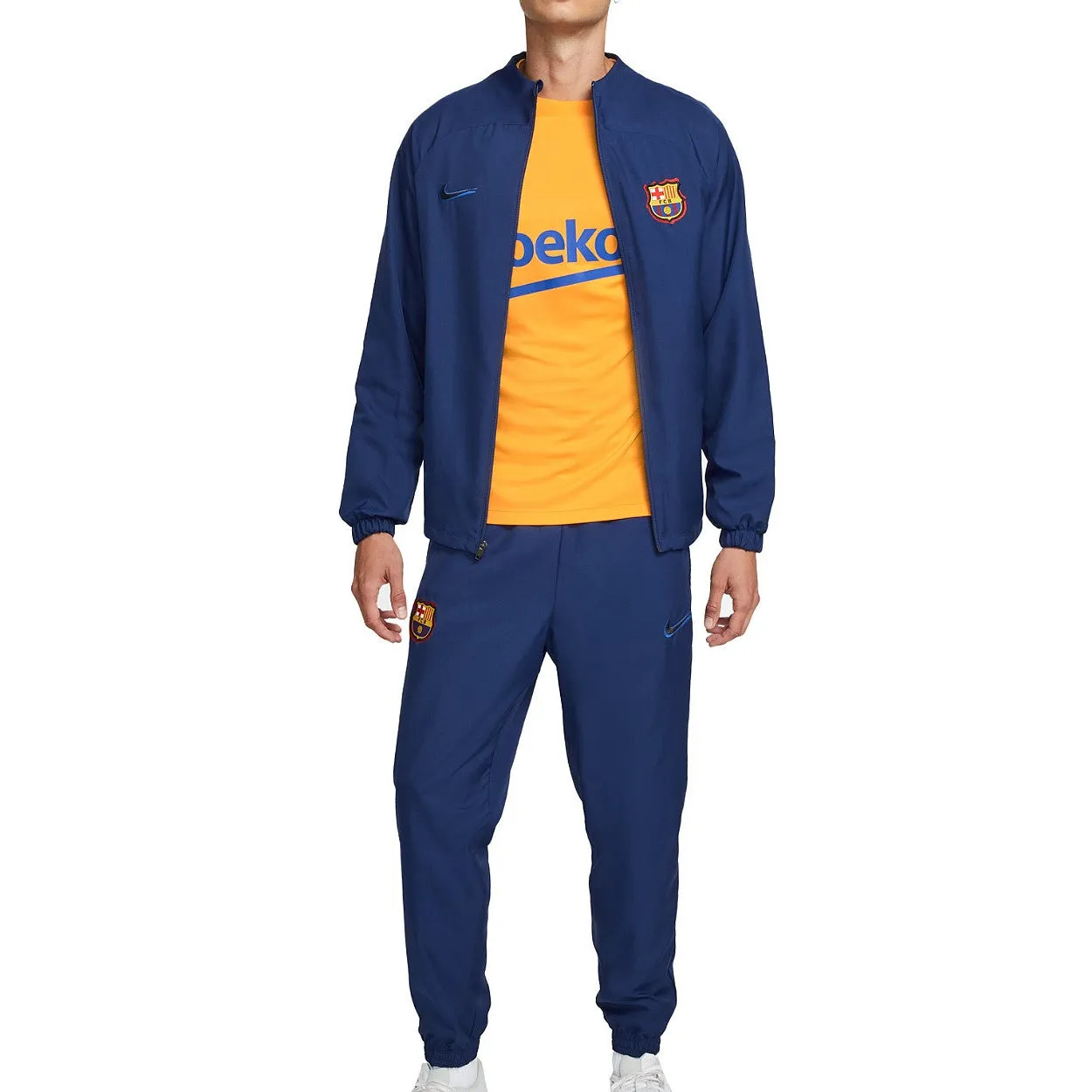 FC Barcelona training presentation Soccer tracksuit 2022 - Nike